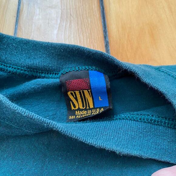 Vintage 1994 Looney Tunes Acme Boards Surfing Taz Daffy Bugs Graphic T Large - Picture 4 of 5